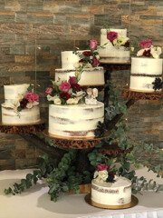 Dezzie Bakery Wedding Cakes with Flowers Dezzie Bakery Wedding Cakes with Flowers