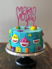 pastel tiburones