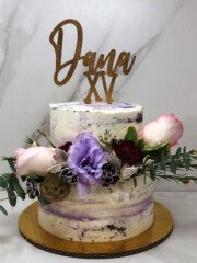 Dezzie Bakery Quinceañaneras Cake with Flowers Dezzie Bakery Quinceañaneras Cake with Flowers
